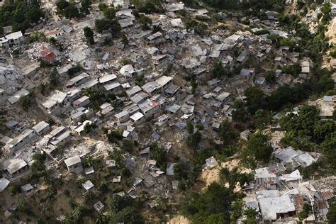 wikipedia haiti earthquake 2010